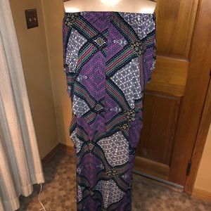Maxi Dress with versatile neckline